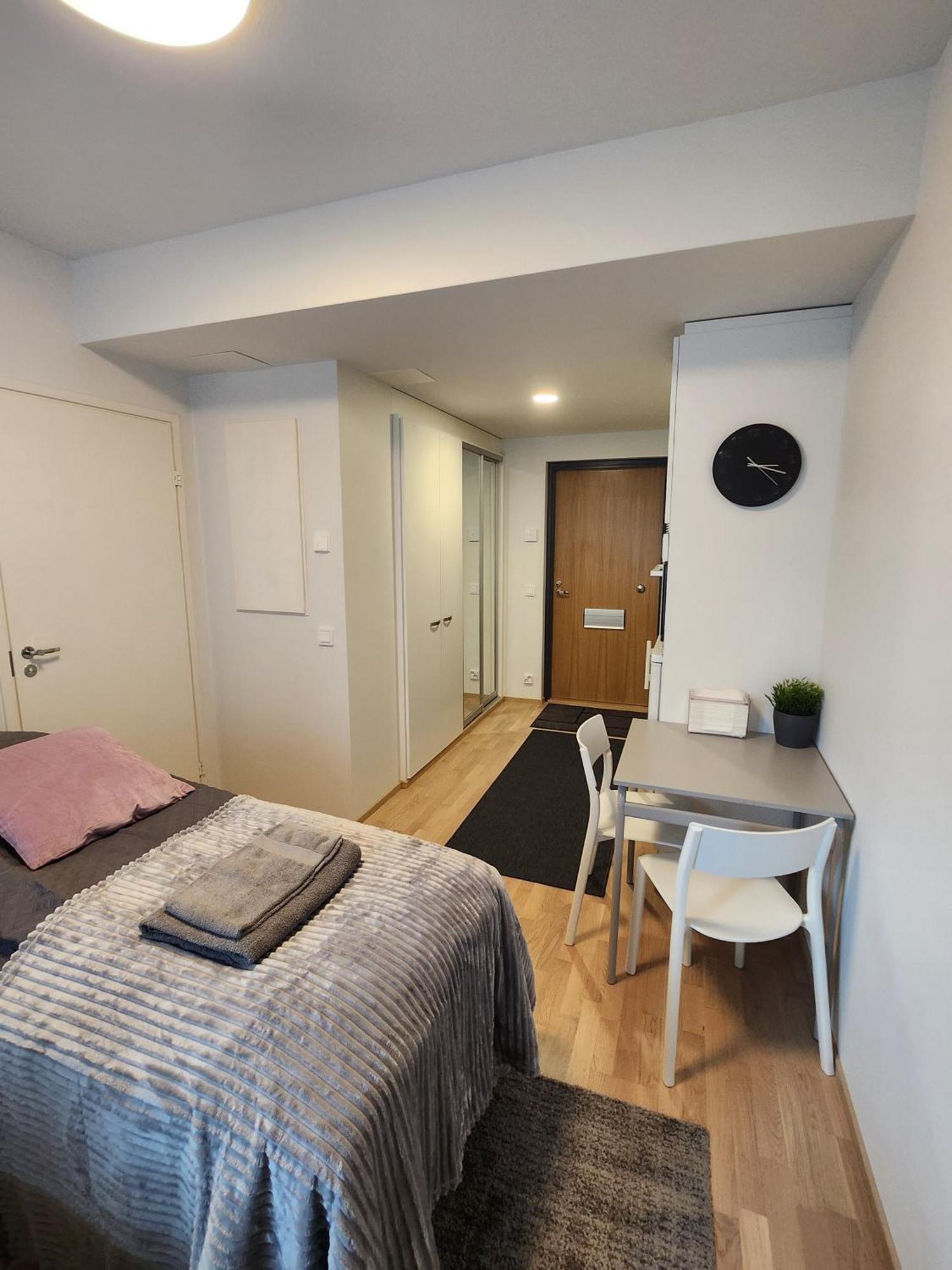 Laadukas Kalustettu Yksioe Logomolla 1-2Hloe Apartment Turku Exterior photo